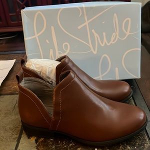 Life Stride Xaria wester cut booties new size 61/2 brown